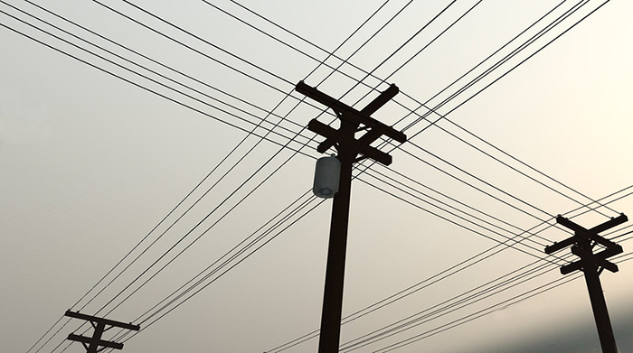 self-healing power lines